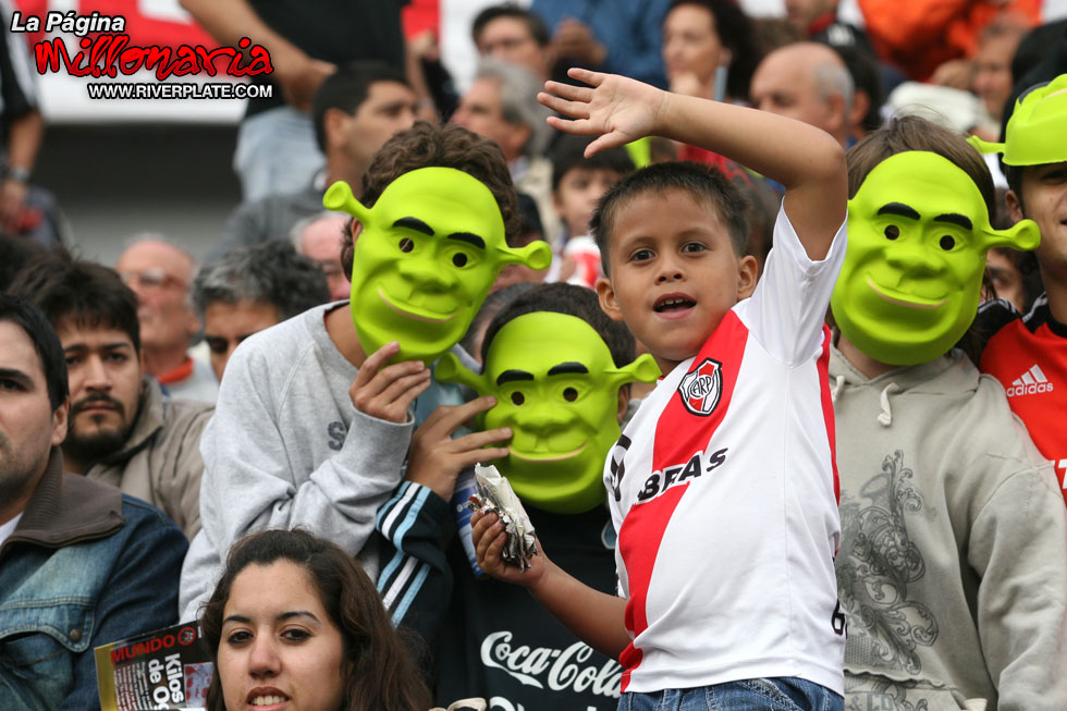 River Plate vs Banfield (CL 2009) 17